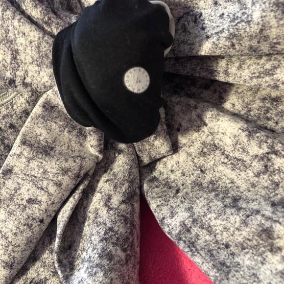 lululemon legging - Picture 3 of 3